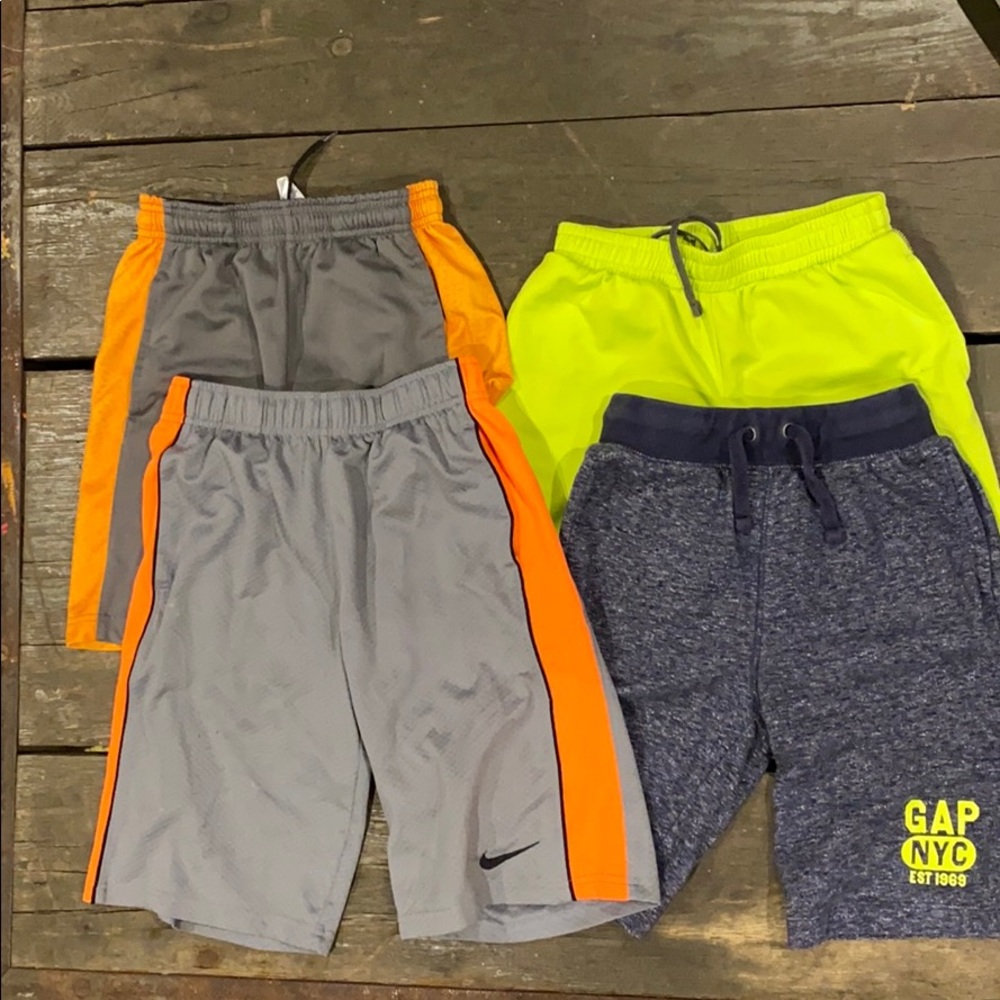 Bundle of 4 boys athletic shorts 8 (M)